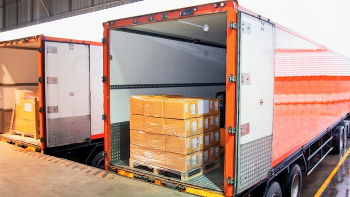Loading and unloading service